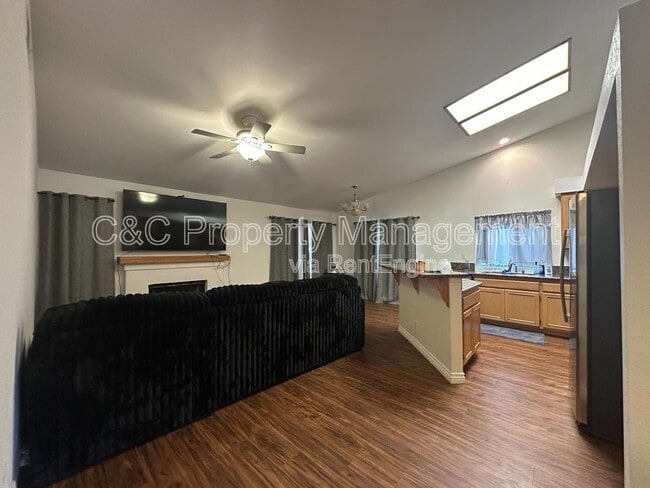 Building Photo - 12555 Caballero Ct