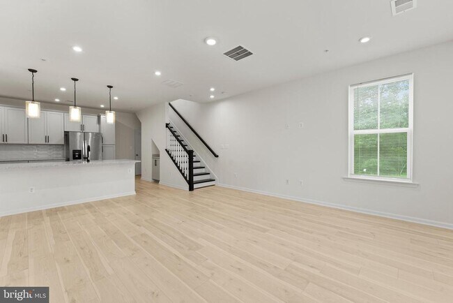 Foto del edificio - 4625 Crossing Ct