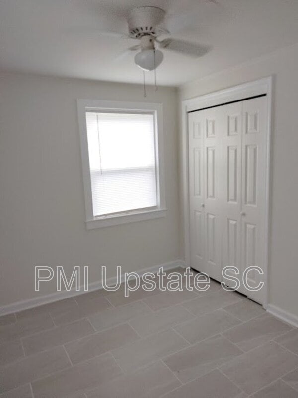 Foto del edificio - 201 Chandler Dr