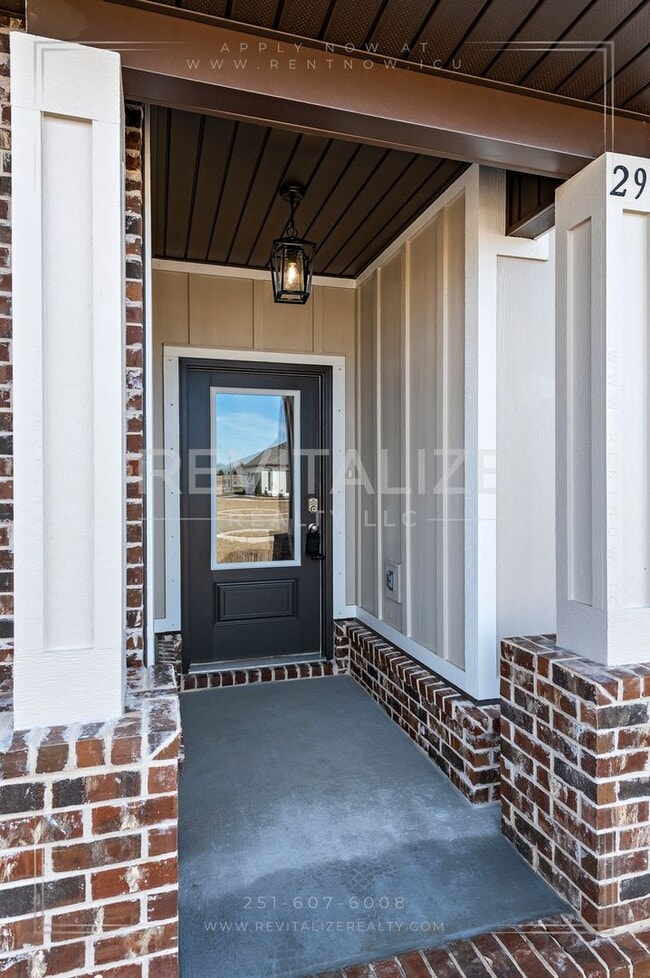 Building Photo - Brand-New 5BR Fairhope Home on Corner Lot with Garage