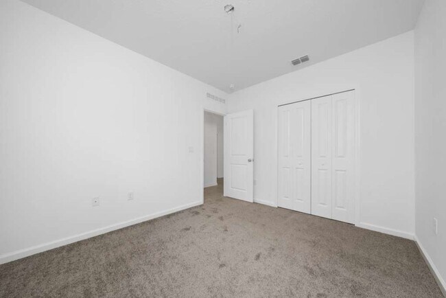 Foto del edificio - 5625 Le Marin Wy