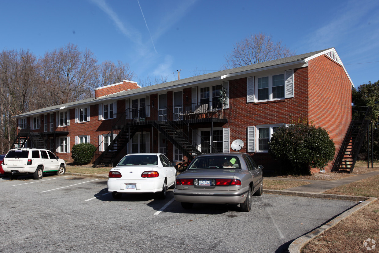 Foto del edificio - Village Square Apartments