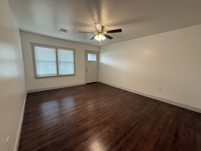 Foto del edificio - 1802 W 6th Ave