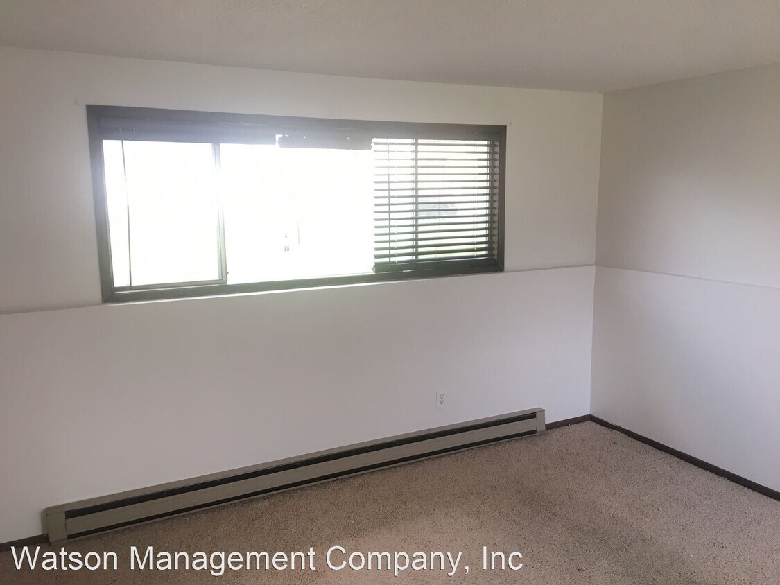 Building Photo - 2 br, 1 bath Apartment - 10506 E Augusta