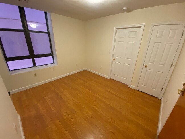 Foto del edificio - 68 Essex St