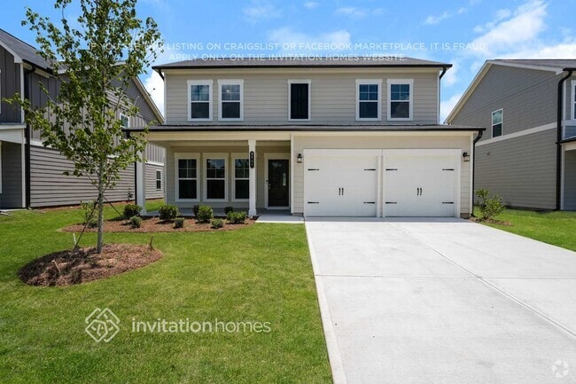 Building Photo - 2101 Boxwood Cir