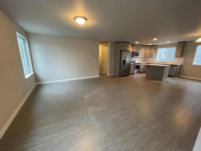 Foto del edificio - 211 Jefferson Ave NW
