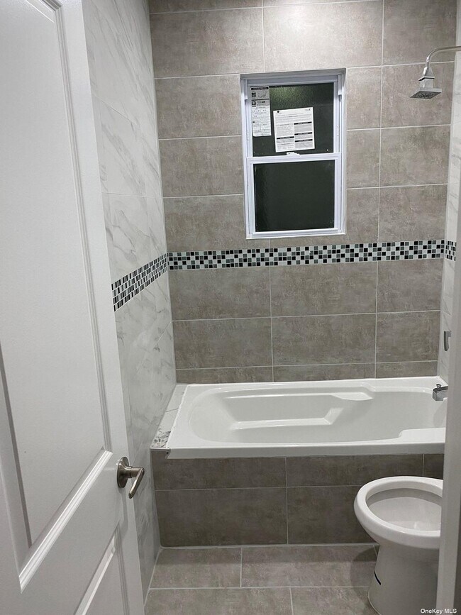 Foto del edificio - 167-31 147th Ave