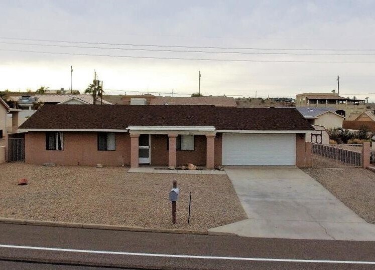 Move in ready. Call for a showing. (928) ... - Move in ready.  Call for a showing. (928) ...