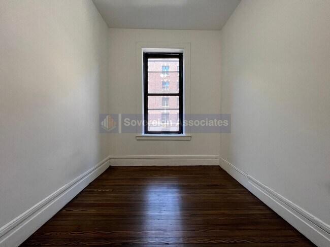 Foto del edificio - 188 Claremont Ave