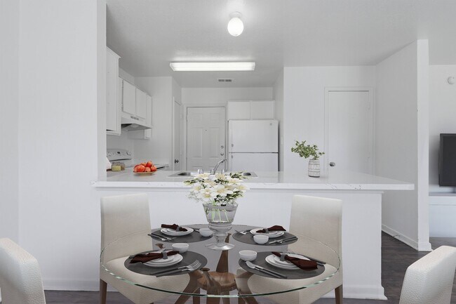 Foto del edificio - Sterling Green Village