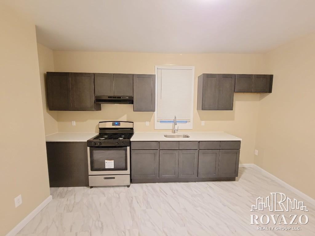 Foto principal - 384 21st St