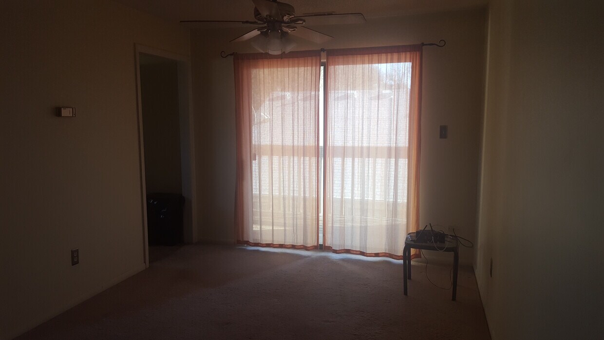 Foto del edificio - 8582 Chesapeake Blvd, Unit 309
