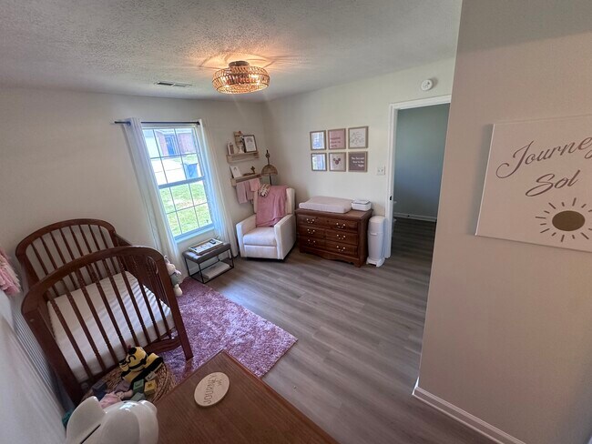 Foto del edificio - 8052 Intervale Way