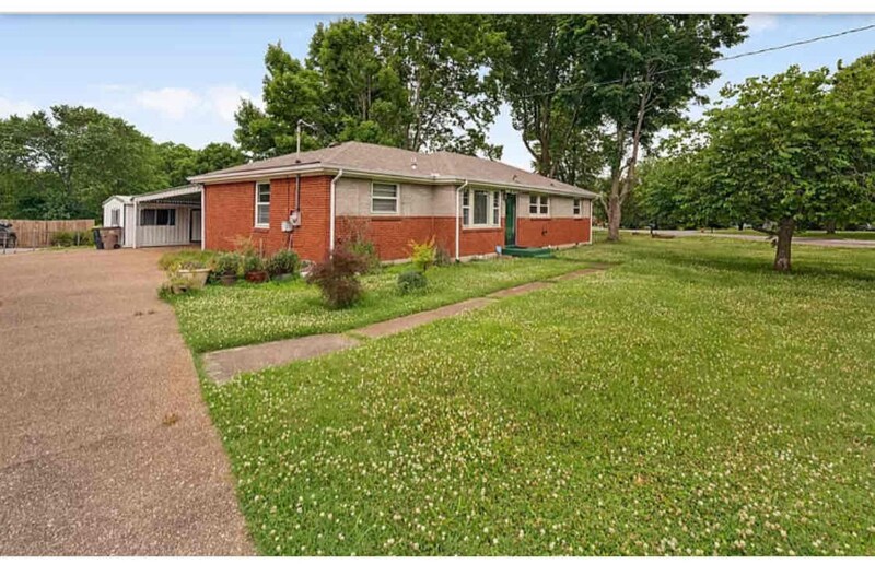 Foto principal - 3808 Creekside Dr