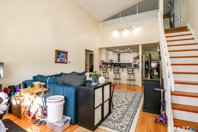 Building Photo - 18 Amsterdam Ave