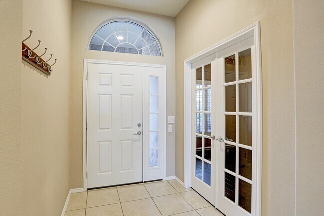 Foto del edificio - 5503 Honey Mesquite Way