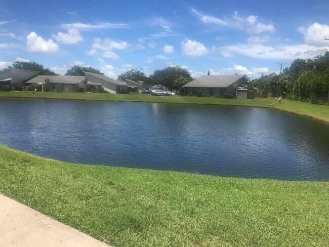 Foto del edificio - 431 Jupiter Lakes Blvd