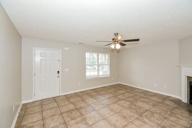 Foto del edificio - 320 Birchclay Point N