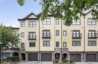 Building Photo - 255 Southerland Terrace NE