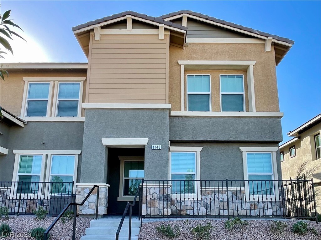 1140 Scarlet Sparrow Street, Henderson, NV 89011 Townhome Rentals in