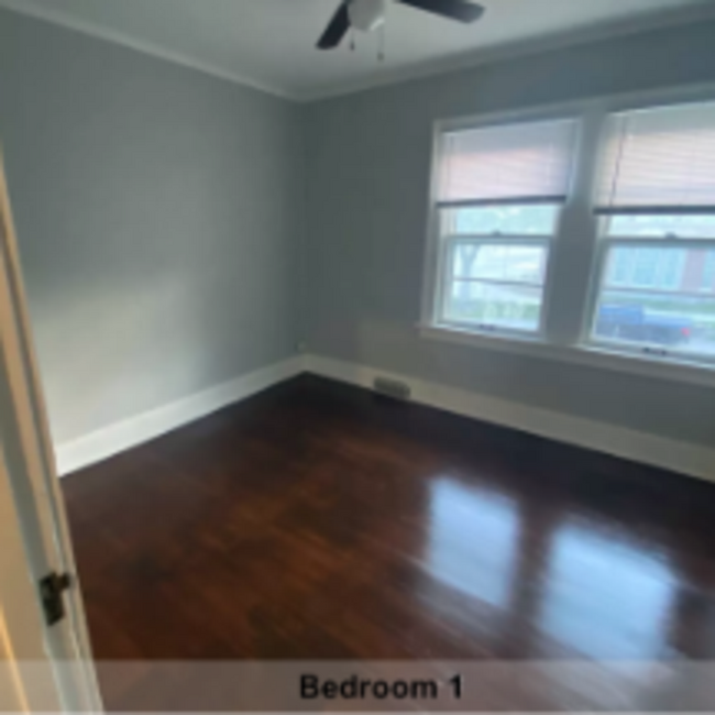 Building Photo - 844 S 8th St