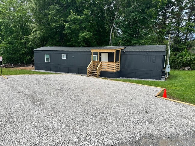 Building Photo - 134 Atkins Rd