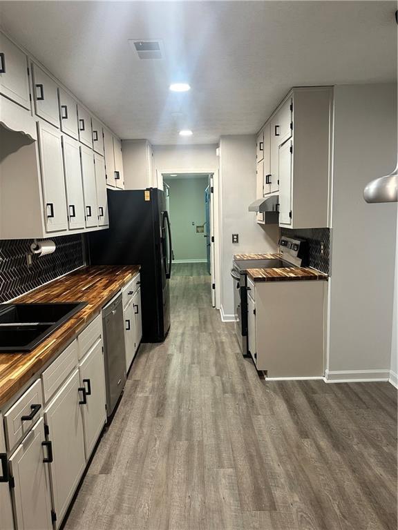 Foto del edificio - 4183 Red Laurel Way SW