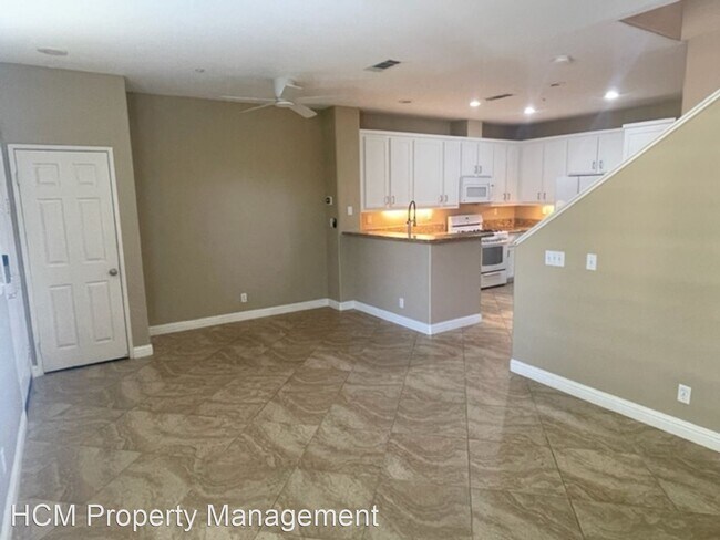 Building Photo - 3 br, 2.5 bath House - 3239 E Vicksberry U...