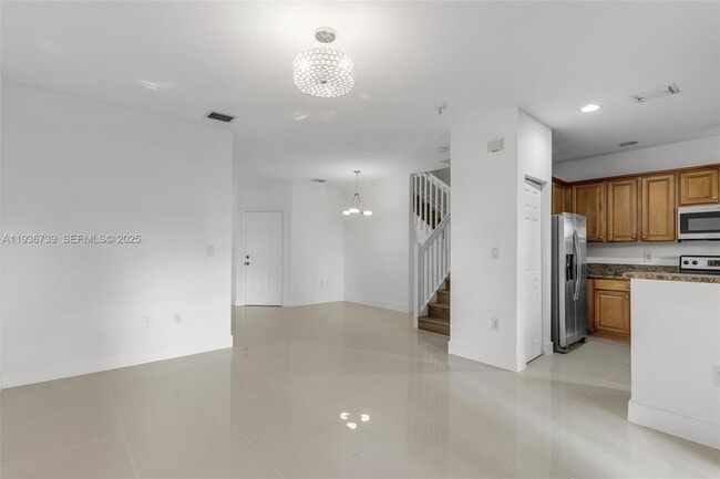 Foto del edificio - 10318 NW 30th Terrace