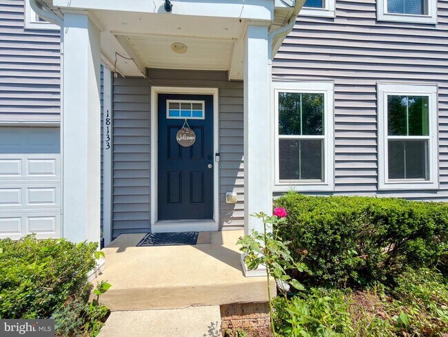 Building Photo - 18133 Scenic Creek Ln