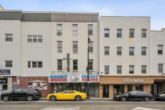 Building Photo - 570 Newark Ave
