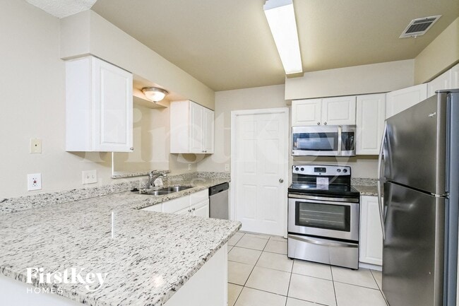 Building Photo - 1104 Tiburon Dr