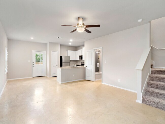 Foto del edificio - Call Now! 210-523-7368