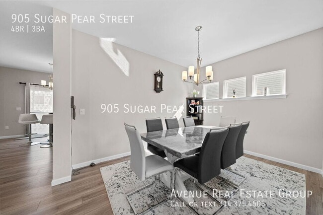 Building Photo - 905 Sugar Pear St