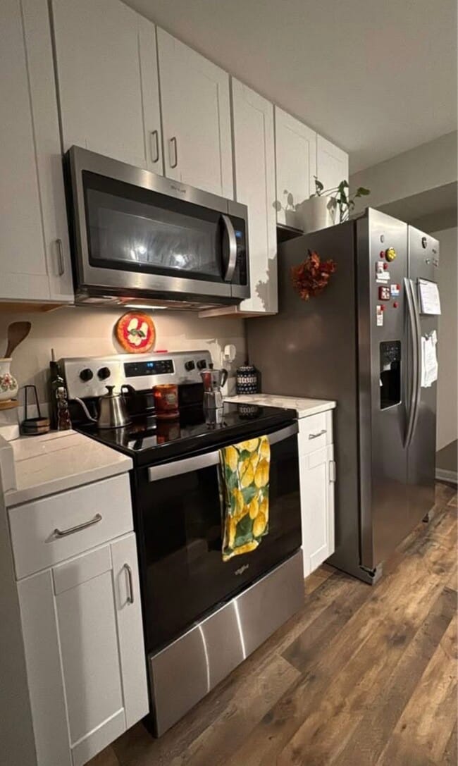 Foto del edificio - 120 Matthew Ct