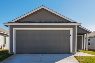 Building Photo - 1826 Musk Rose