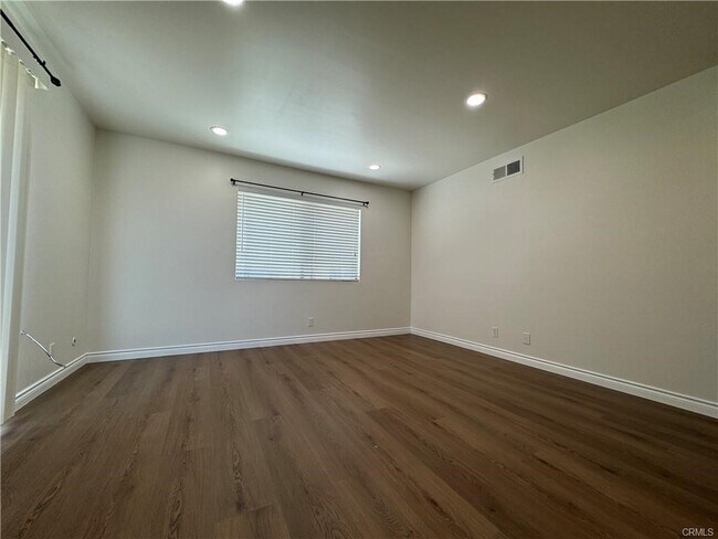 Foto del edificio - 5426 McCulloch Ave
