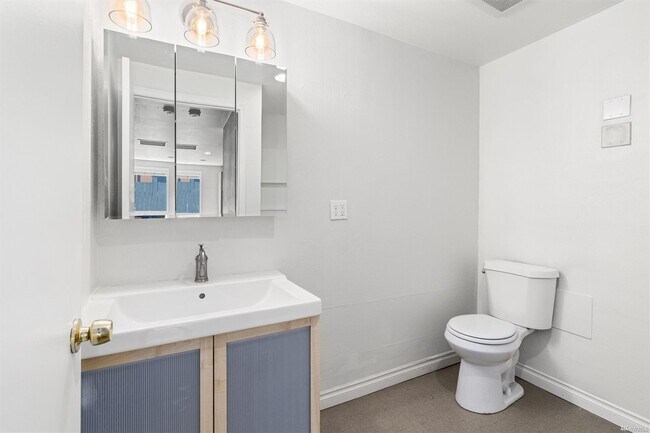 Foto del edificio - 10309 Stone Ave N