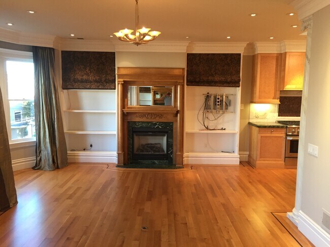 Sala de estar - 131 Steiner St