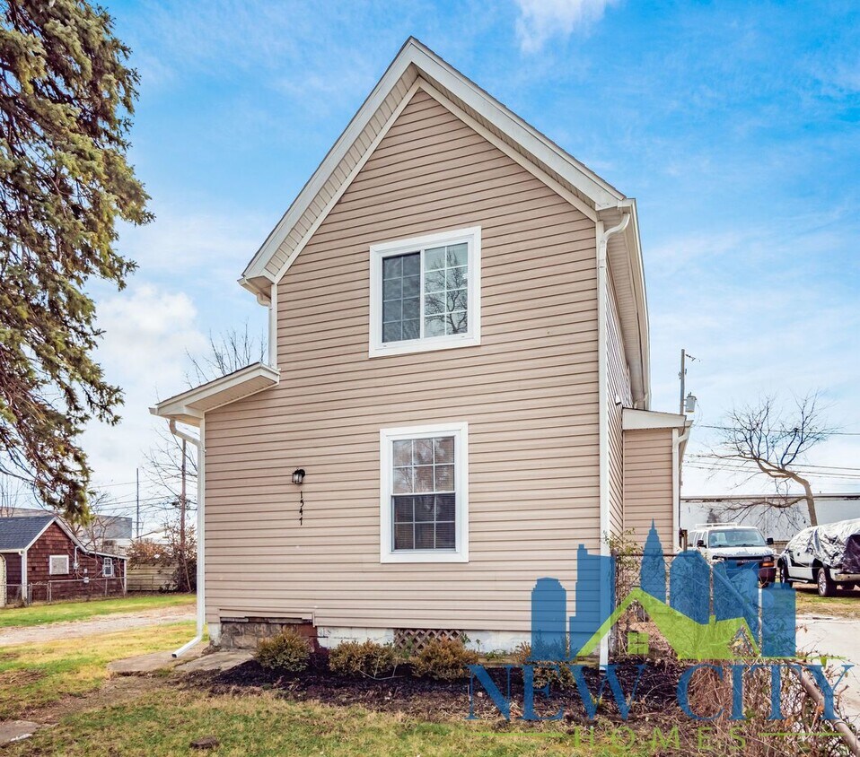 1547 Safford Ave, Columbus, OH 43223 House Rental in Columbus, OH