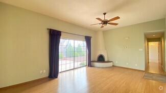 Building Photo - 1042 Camino de Chelly