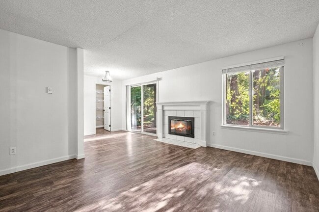 Building Photo - 115 S 340th St