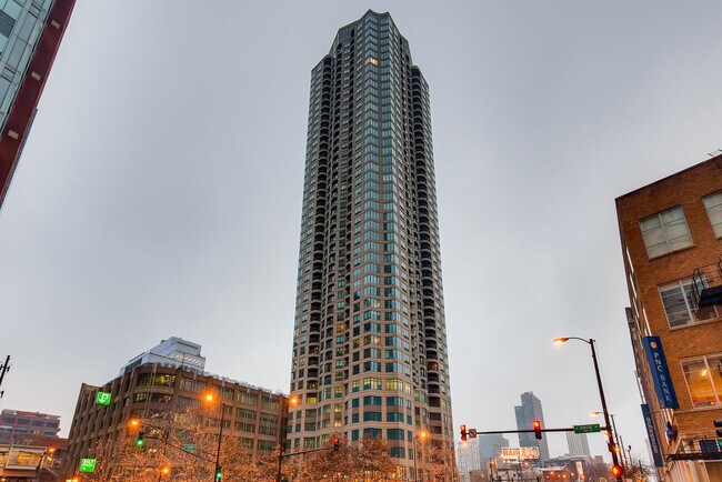 Foto del edificio - 400 N LaSalle St