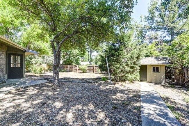 Photo - 4125 Apache Rd House