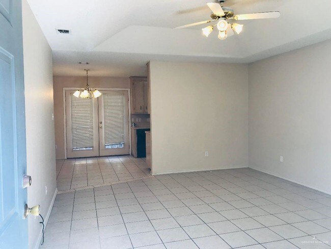 Building Photo - 720 Nightingale Ave