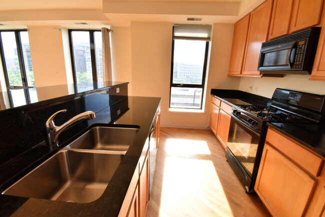 Foto del edificio - 343 W Old Town Ct