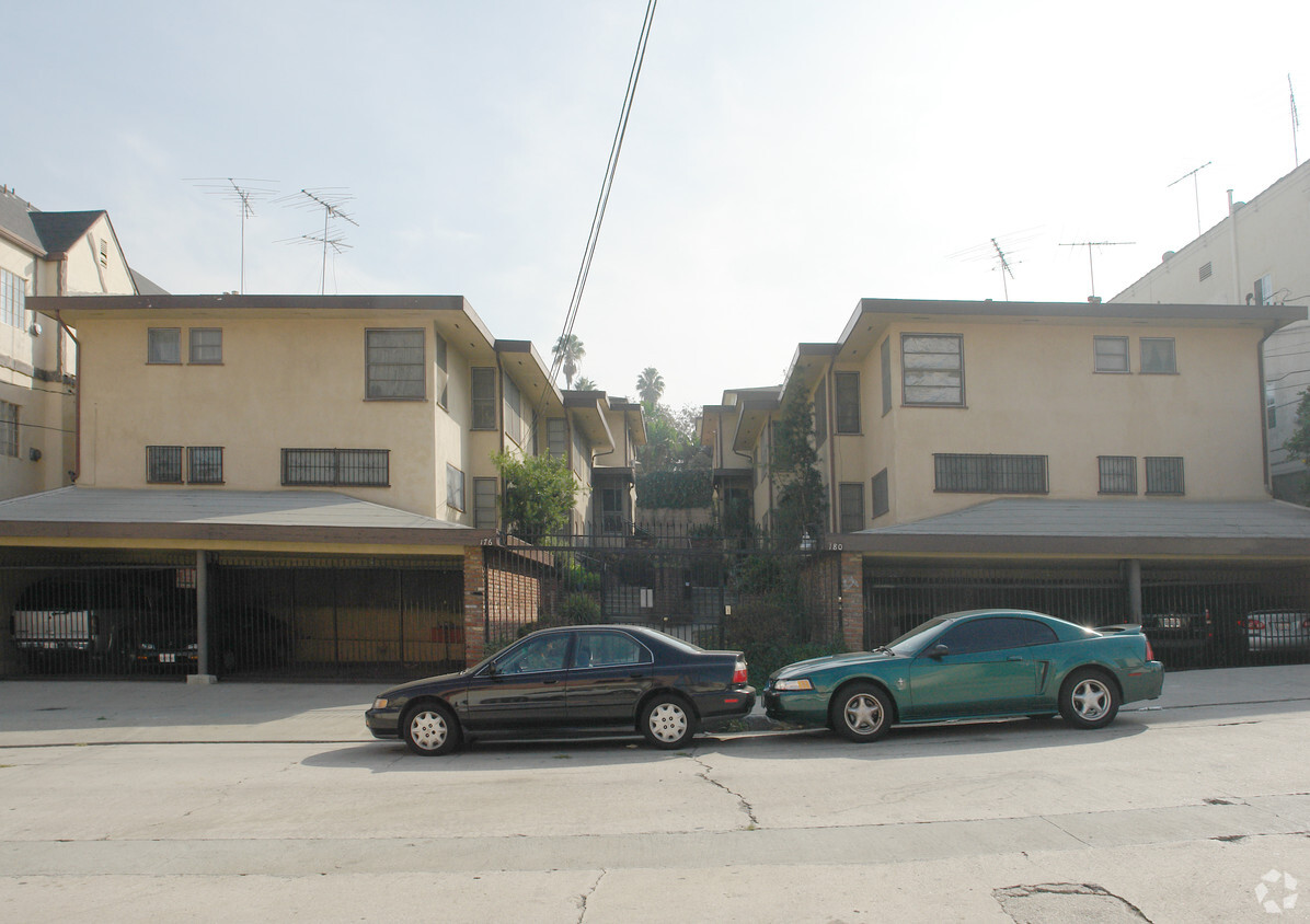 Building Photo - 176-180 S Mountain View Ave