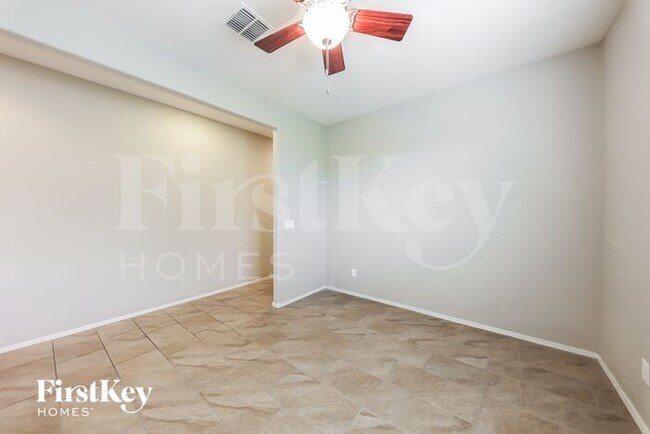 Foto del edificio - 7103 S 19th Ln