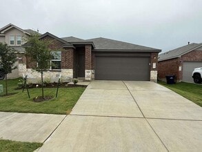 Building Photo - 216 Herald Dr